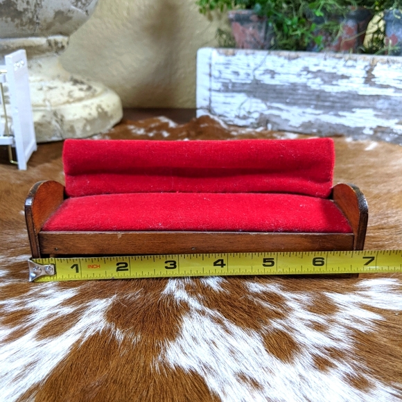 Vintage Dollhouse Furniture Baby Crib, Sofa, And Dresser Miniature Three Pieces - Picture 6 of 13